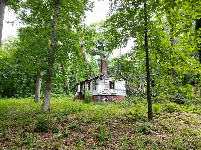 3044 Springdale Rd, Atlanta, GA for sale - Building Photo - Image 3 of 14