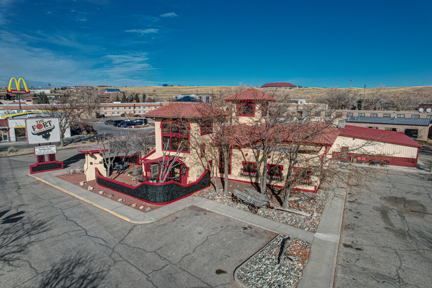 500 W F St, Casper, WY for sale - Building Photo - Image 1 of 19