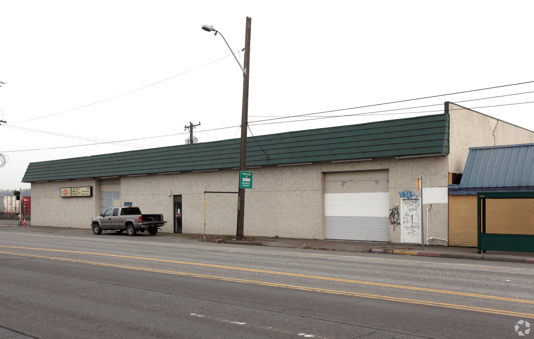 5200 4th Ave S, Seattle, WA for lease Primary Photo- Image 1 of 3