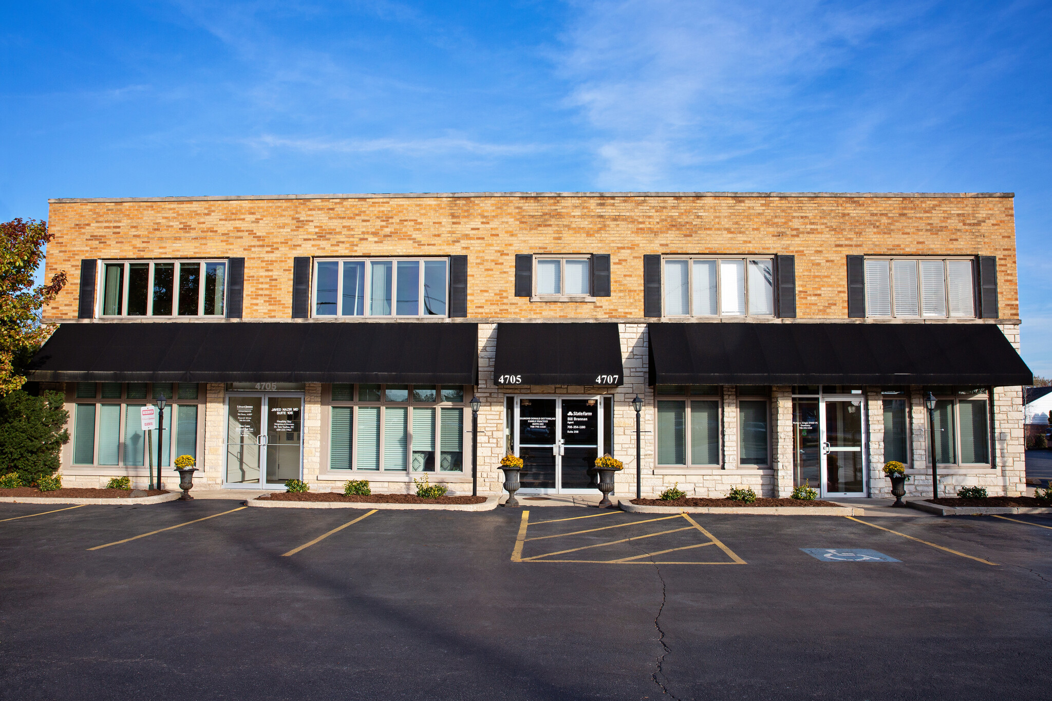 4705-4707 Willow Springs Rd, La Grange, IL for lease Building Photo- Image 1 of 9