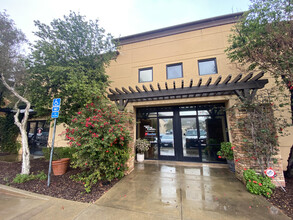 4322 Redwood Hwy, San Rafael, CA for lease Building Photo- Image 2 of 2