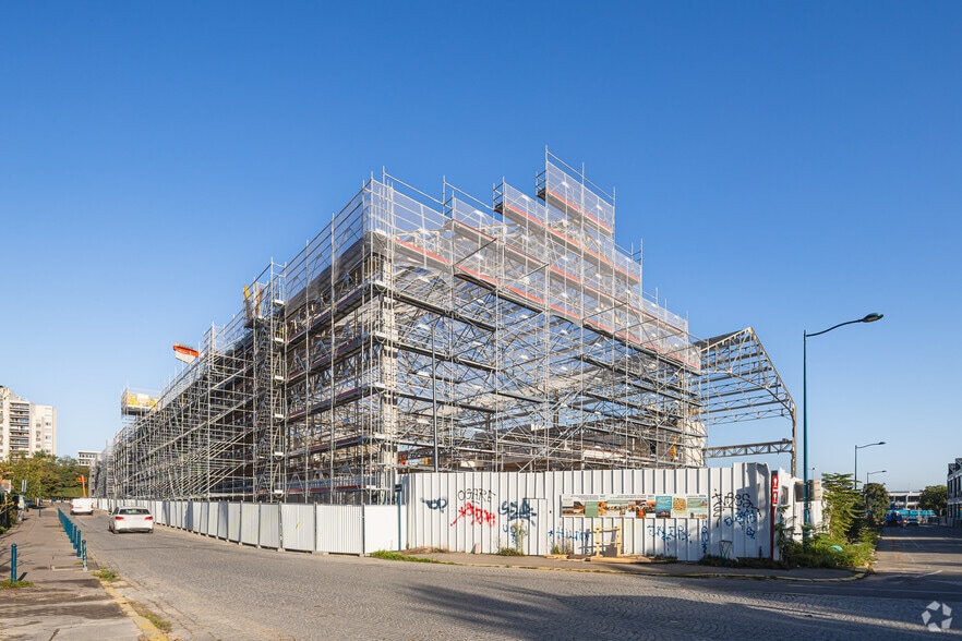 22-24 Rue Louis Nadot, Pantin for lease - Primary Photo - Image 1 of 3