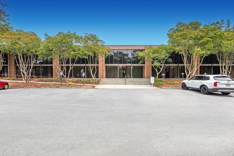 2137 Flintstone Dr, Tucker, GA for lease Building Photo- Image 1 of 11