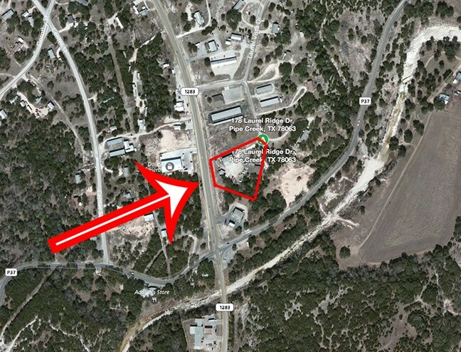 178 Laurel Ridge Dr, Lakehills, TX for sale - Building Photo - Image 1 of 1