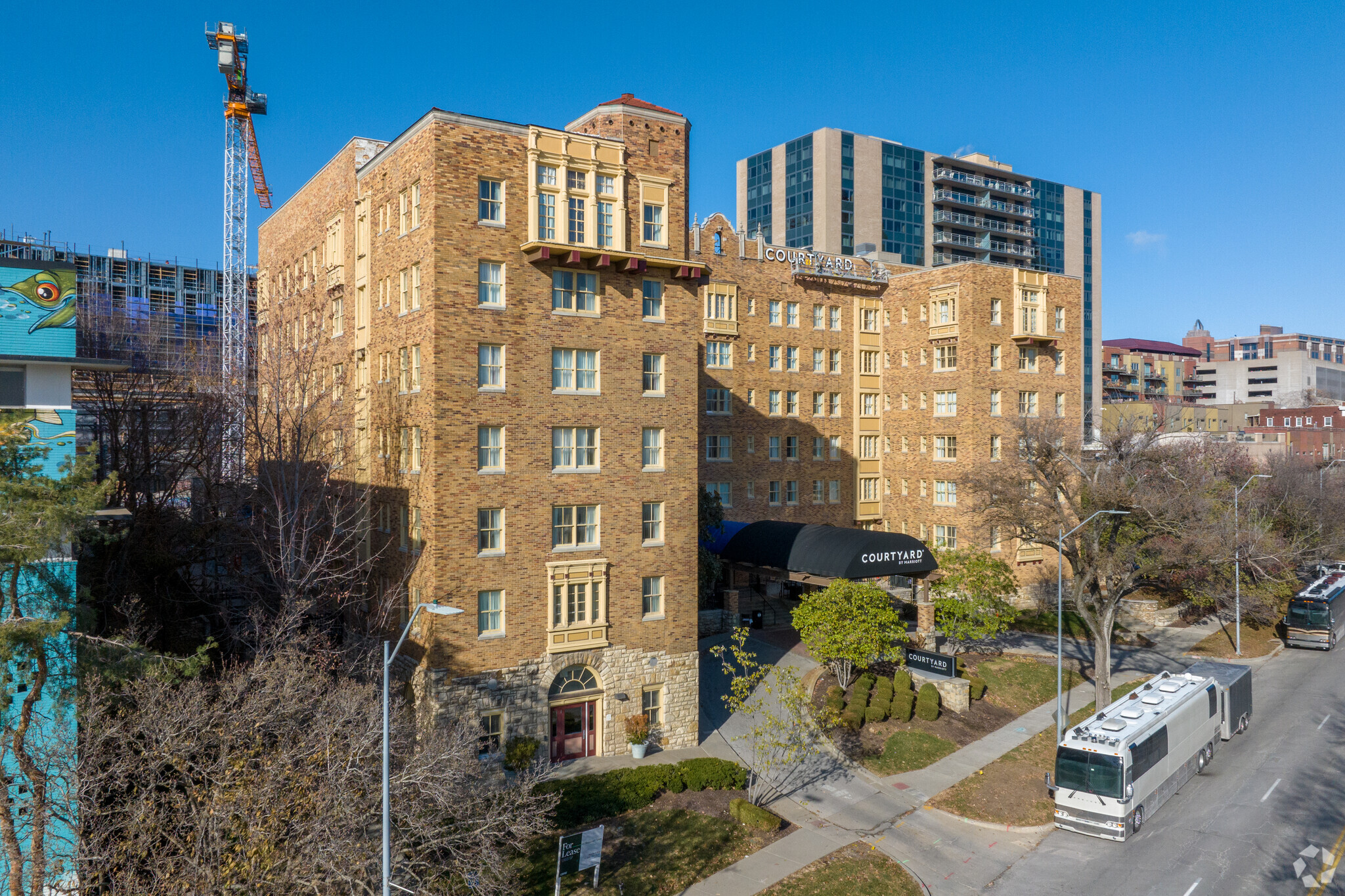 4600 J C Nichols Pky, Kansas City, MO for lease Building Photo- Image 1 of 9