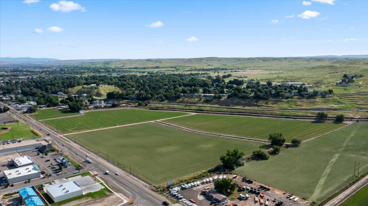 1610 6th Ave S, Payette, ID for sale Primary Photo- Image 1 of 16