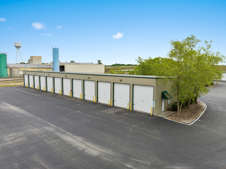 202 Transcom Ct, Wilmington, NC for lease - Building Photo - Image 3 of 5