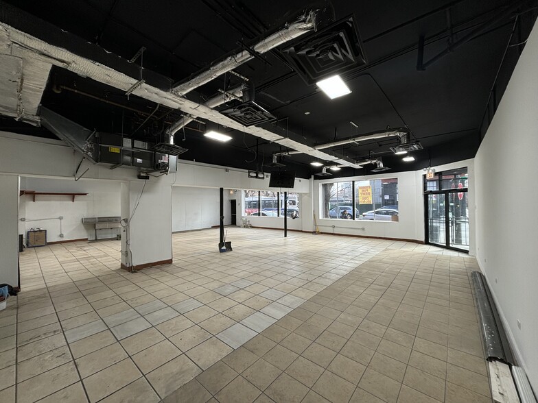 3457 S Prairie Ave, Chicago, IL for lease - Building Photo - Image 1 of 26