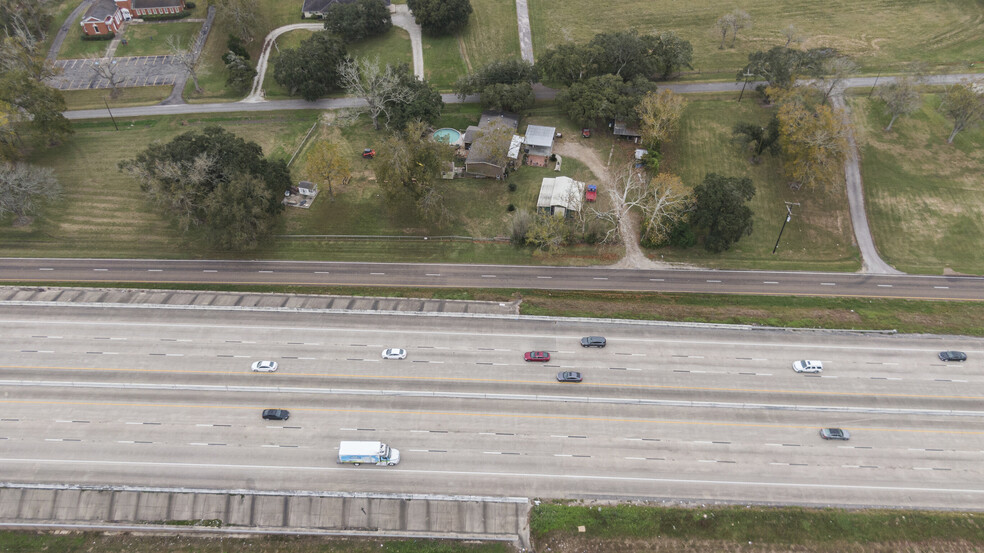 20222 I-10, Wallisville, TX for sale - Primary Photo - Image 1 of 1