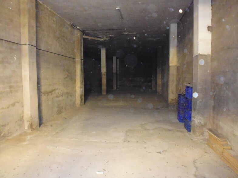 Retail in Alzira for sale - Building Photo - Image 1 of 14