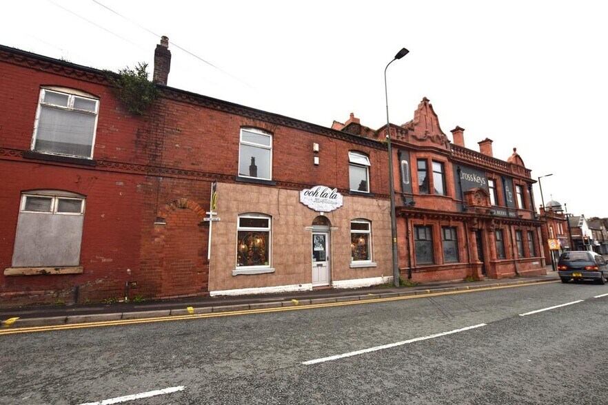 6B Bolton Rd, Wigan for sale - Primary Photo - Image 1 of 1