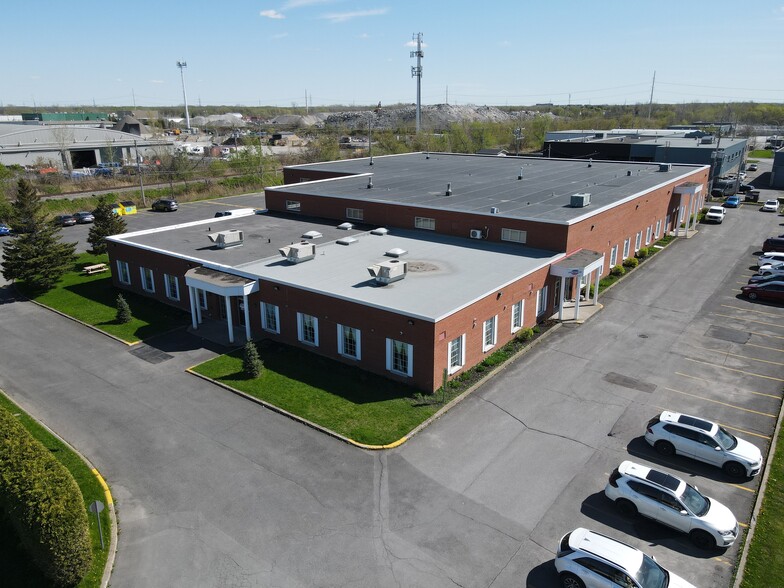 3700-3730 Boul Matte, Brossard, QC for sale - Building Photo - Image 1 of 14