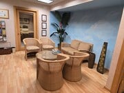 3949 Evans- 206-207- Lobby