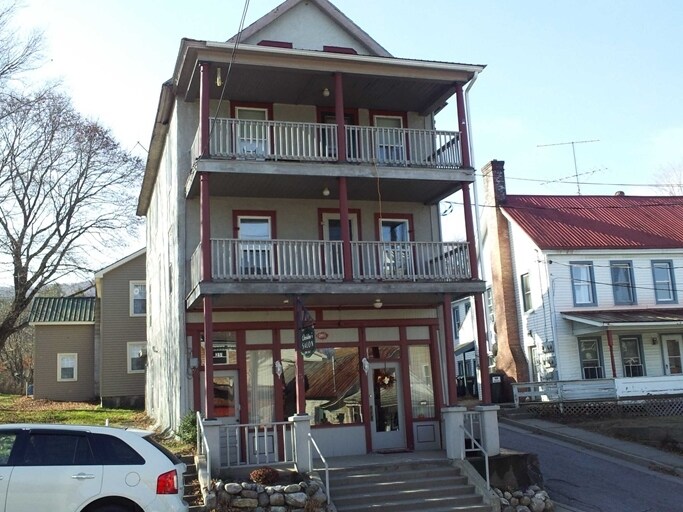 251 Main St, North Creek, NY for sale Primary Photo- Image 1 of 1