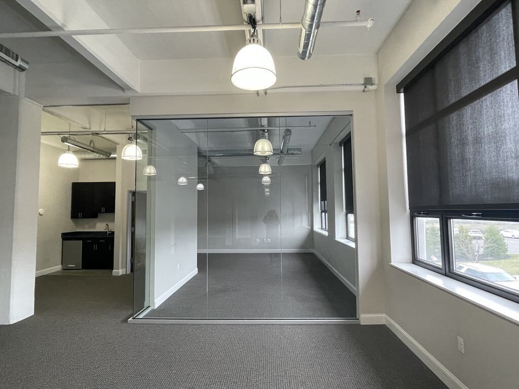 409 Joyce Kilmer Ave, New Brunswick, NJ for lease Building Photo- Image 1 of 4