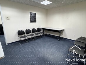 82-11 37th Ave, Jackson Heights, NY for lease Interior Photo- Image 1 of 4