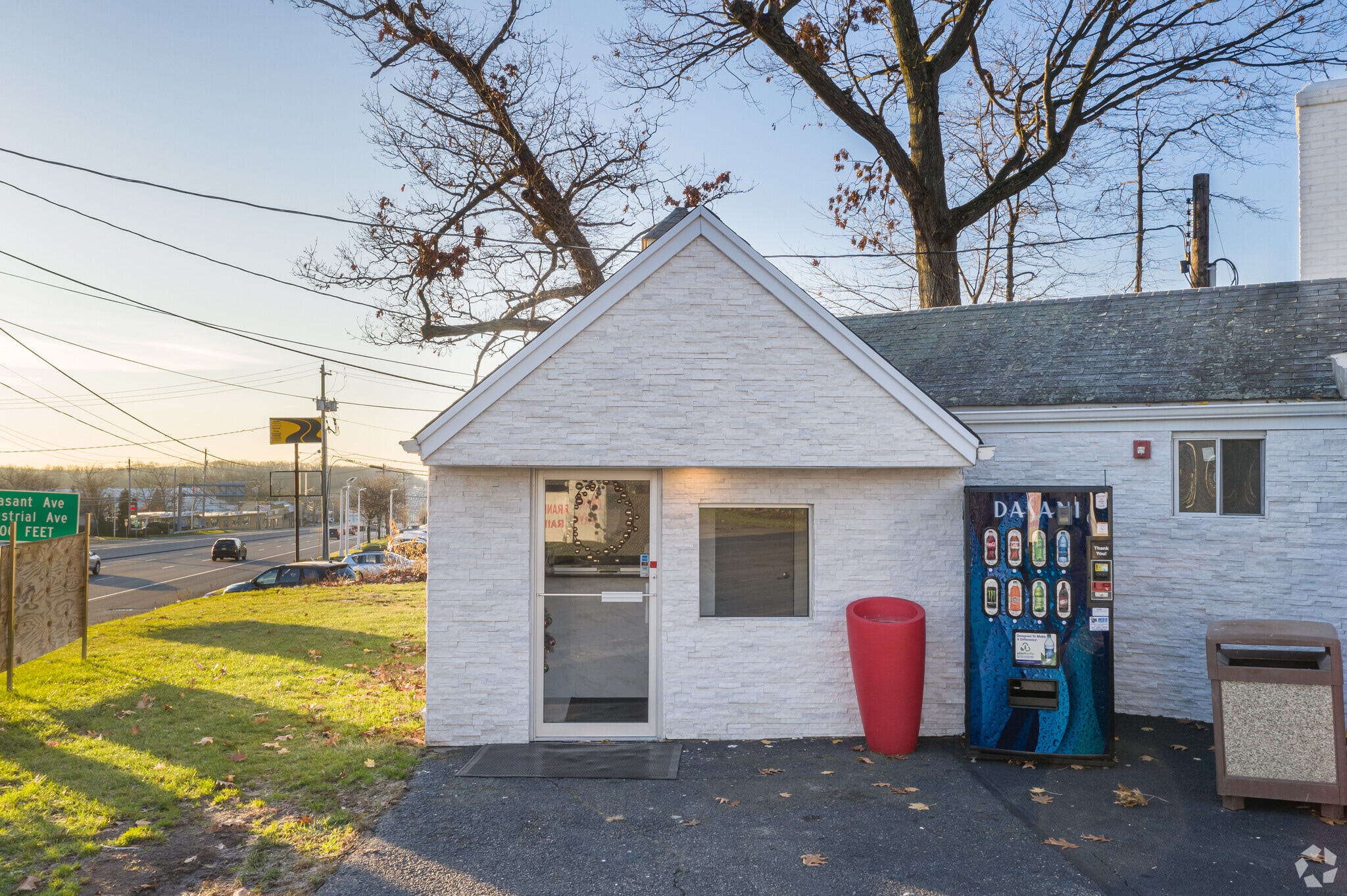 425 NJ17, Ramsey, NJ 07446 Ramsey Inn & Suites