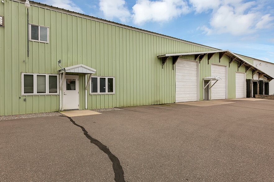 15615 Highway 27, Little Falls, MN for lease - Building Photo - Image 2 of 38