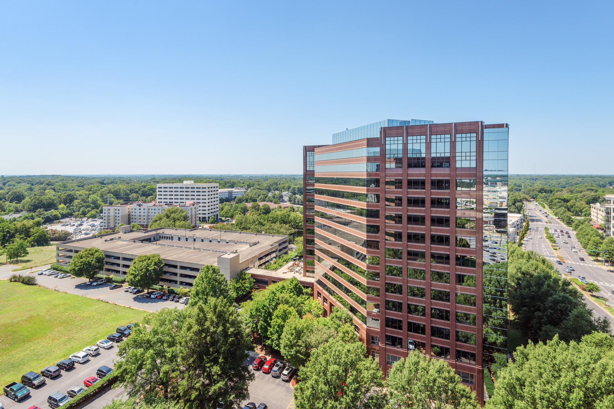 6000 Fairview Rd, Charlotte, NC for lease Building Photo- Image 1 of 3