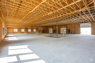 3800 SE Beisser Dr, Grimes, IA for lease Interior Photo- Image 2 of 3