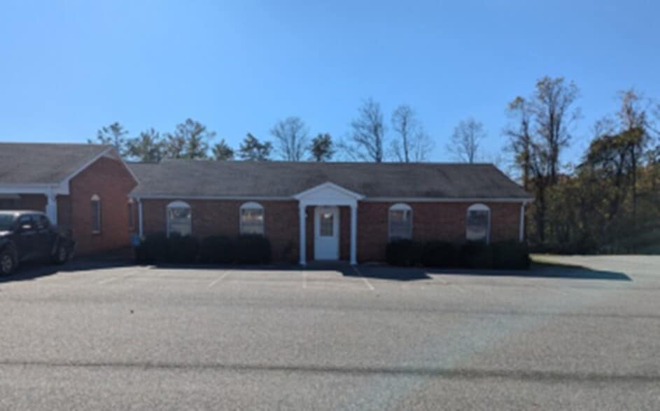 1071 Turnpike Rd, Bedford, VA for lease - Building Photo - Image 2 of 4