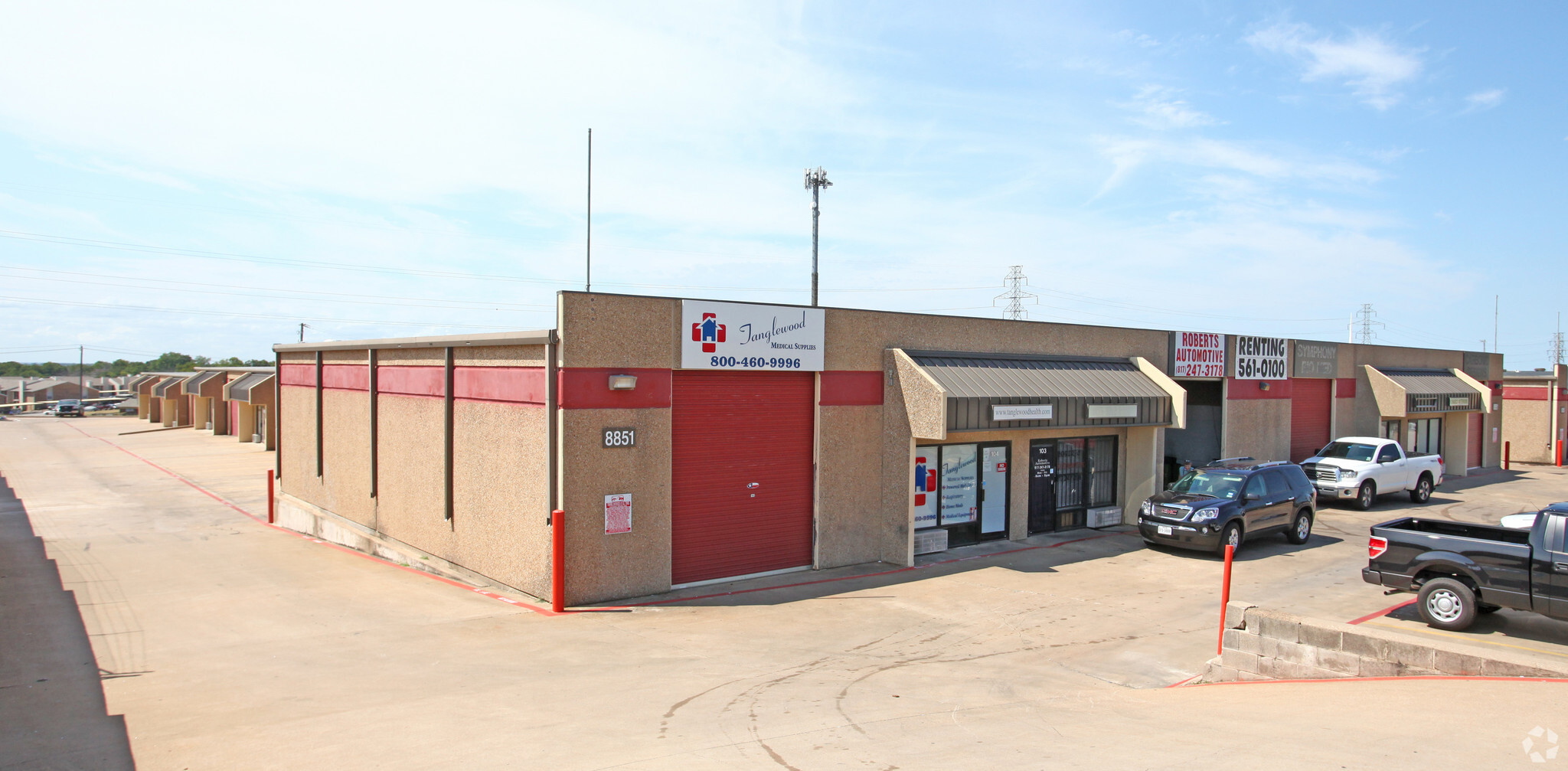 8851 West Fwy, Fort Worth, TX for lease Building Photo- Image 1 of 12