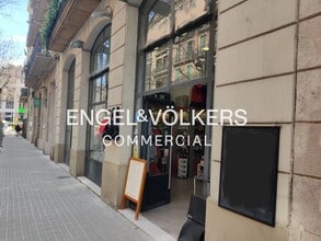Retail in Barcelona, Barcelona for lease Interior Photo- Image 2 of 5