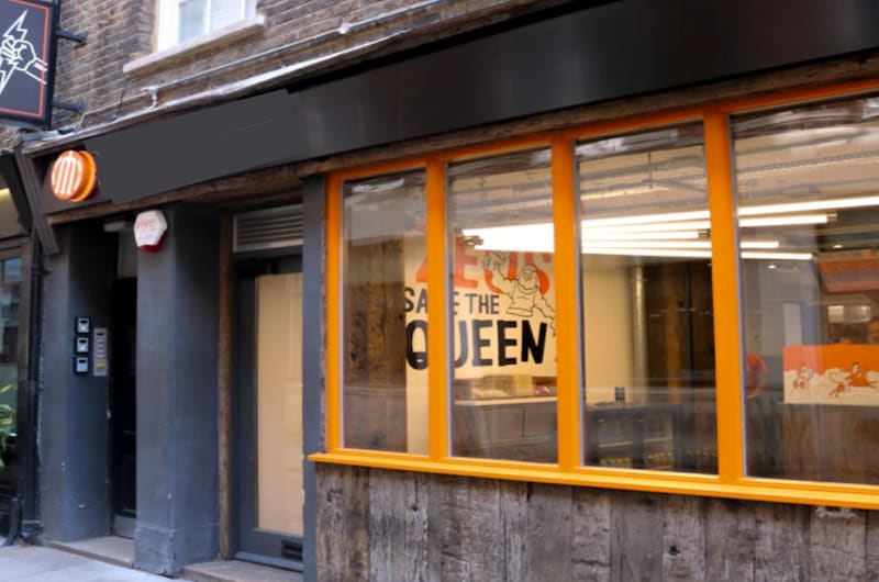 7 Artillery Ln, London for sale - Building Photo - Image 1 of 1