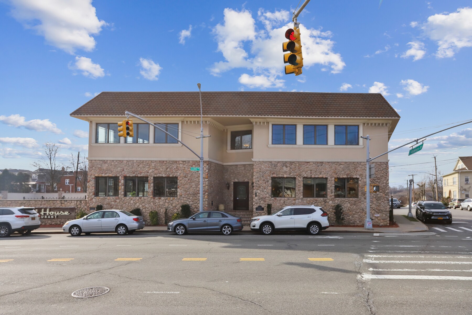1400 Clove Rd, Staten Island, NY for sale Building Photo- Image 1 of 1