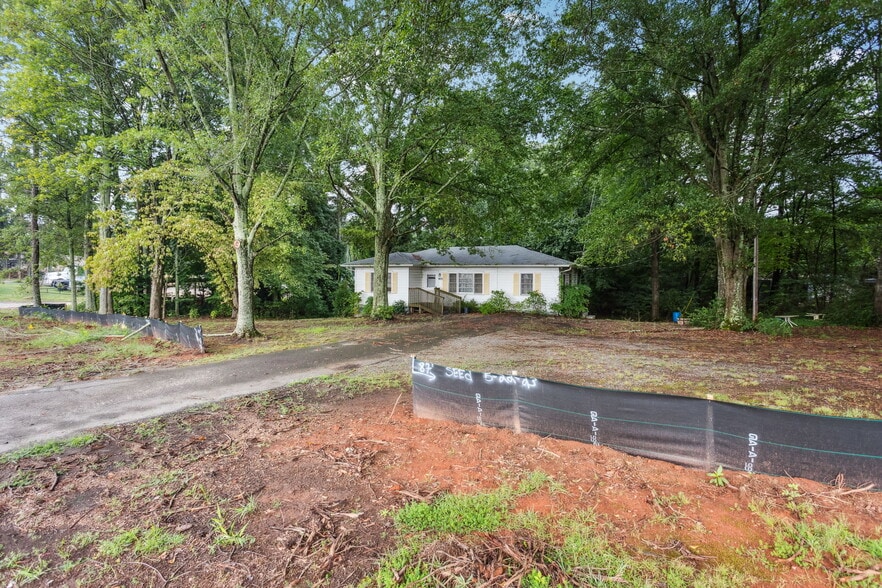 5460 Atlanta Hwy, Alpharetta, GA for sale - Primary Photo - Image 1 of 14