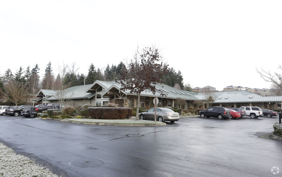 11102 Sunrise Blvd E, Puyallup, WA for lease - Building Photo - Image 1 of 11