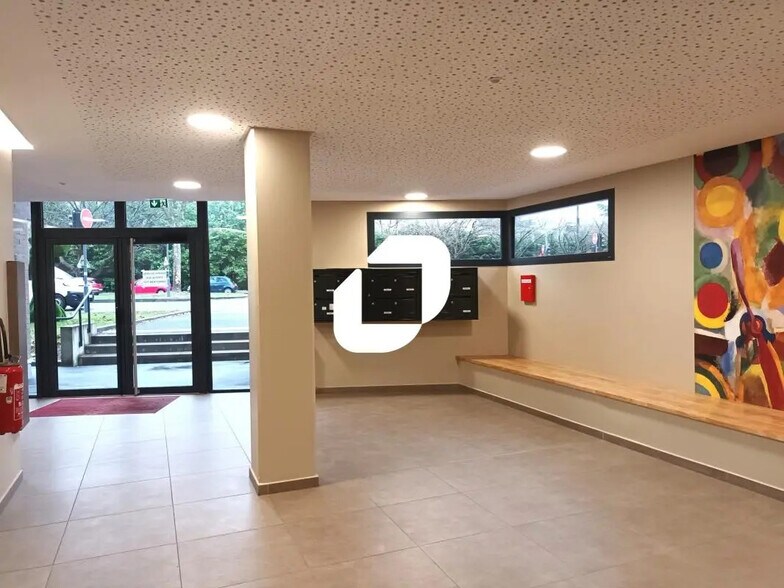 Office in Marcq-en-Baroeul for lease - Building Photo - Image 3 of 6