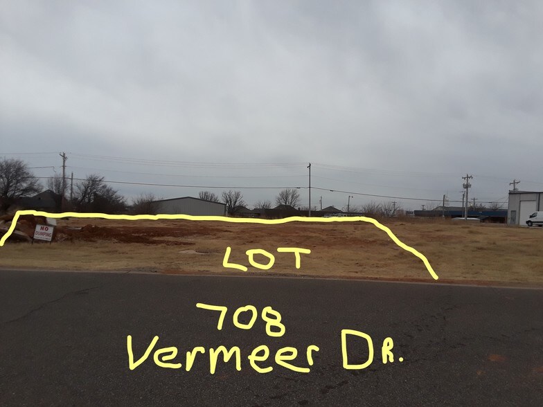 708 Vermeer Dr, Moore, OK for sale - Other - Image 1 of 1