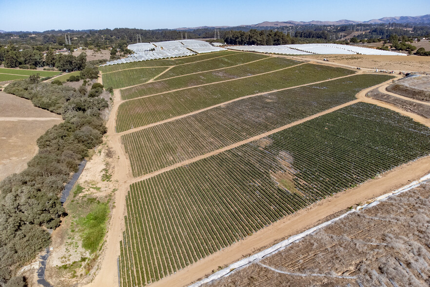 16475 Blackie Rd, Salinas, CA for sale - Building Photo - Image 1 of 26