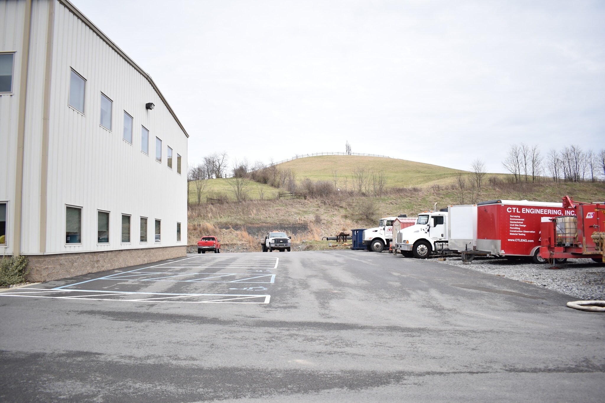 1091 Chaplin Rd, WV 26501 Office for Lease