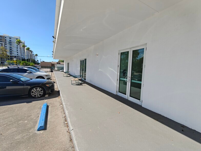 5900 NW 2nd Ave, Miami, FL for lease - Building Photo - Image 2 of 5