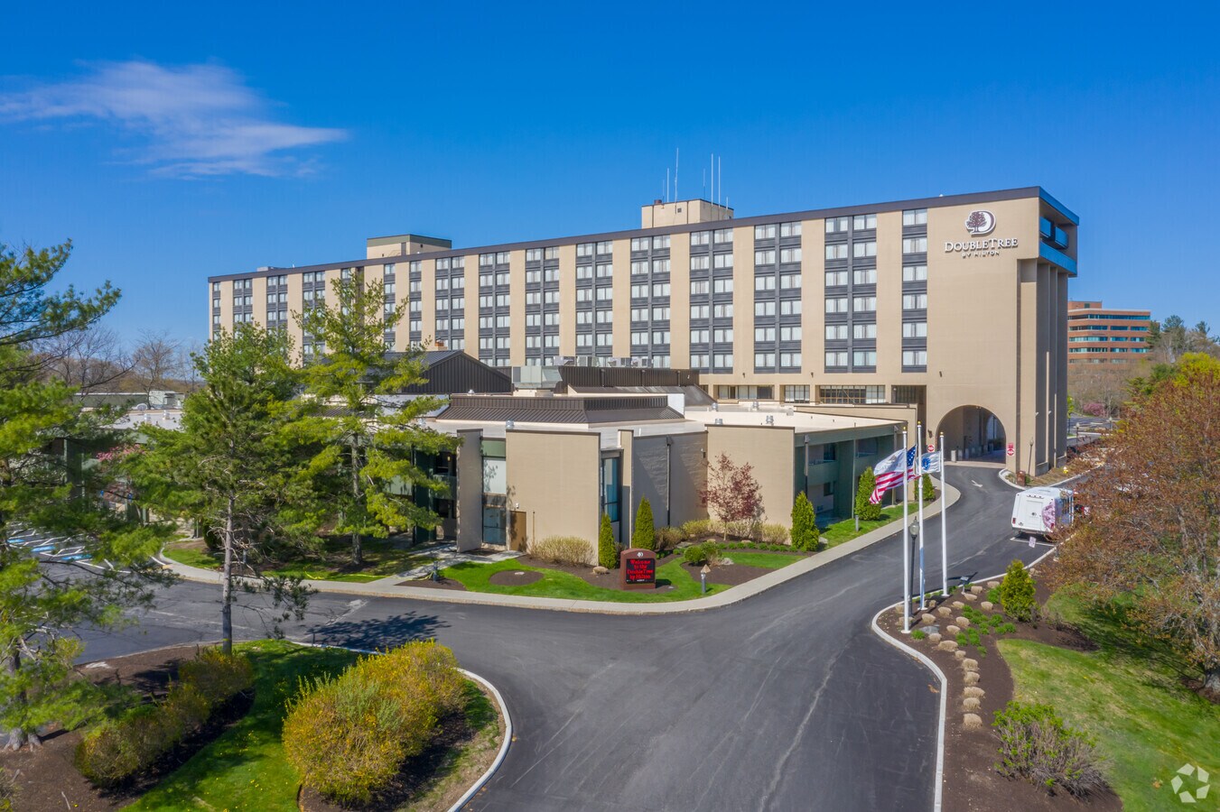 50 Ferncroft Rd, Danvers, MA 01923