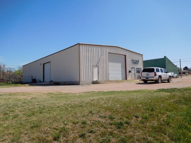 1001 E 3rd St, Big Spring, TX for sale - Primary Photo - Image 1 of 1