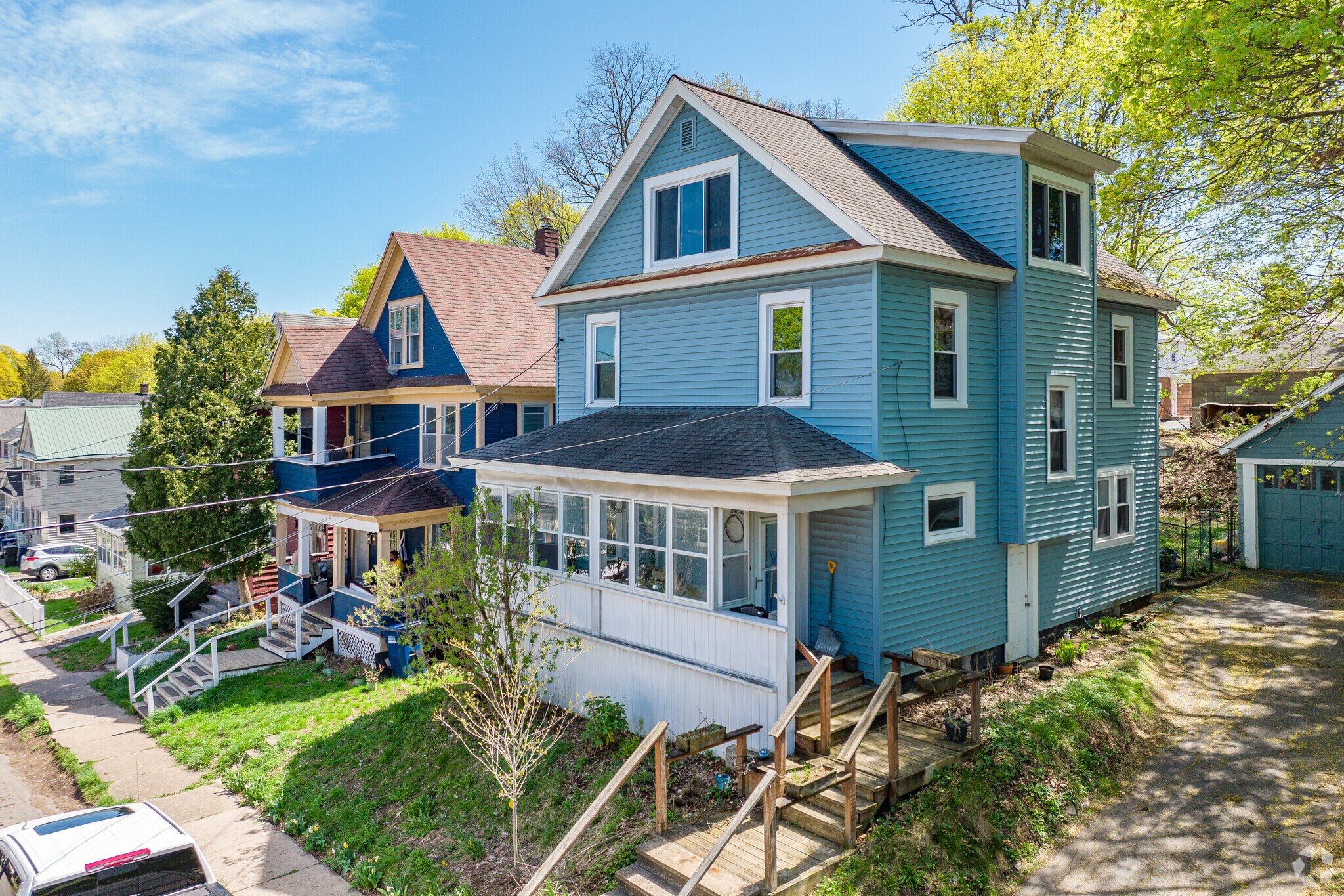 102 Mooney Ave, Syracuse, NY for sale Primary Photo- Image 1 of 1