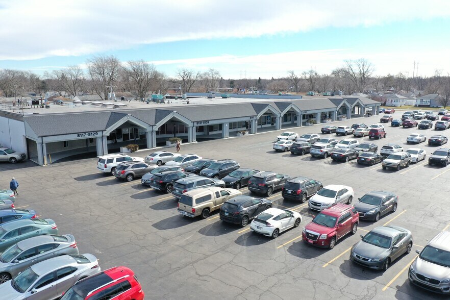 8117-8149 Kennedy Ave, Highland, IN for sale - Building Photo - Image 1 of 1