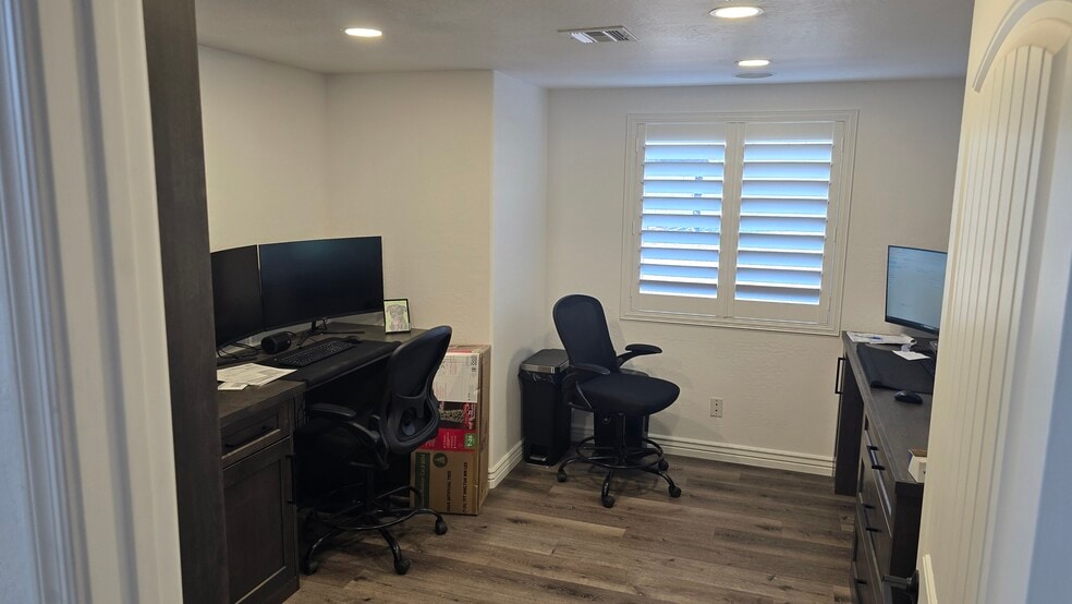 13403 W Foxfire Dr, Surprise, AZ for lease - Building Photo - Image 2 of 8