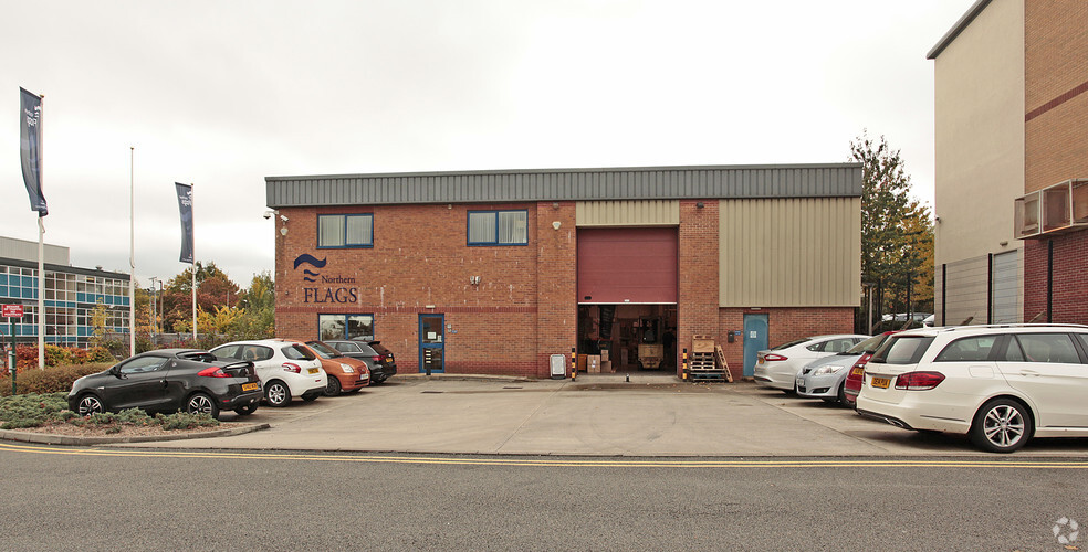 Matrix Ct, Leeds for lease - Primary Photo - Image 1 of 3