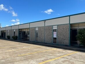 4540 W 34th St, Houston, TX for lease Building Photo- Image 1 of 1