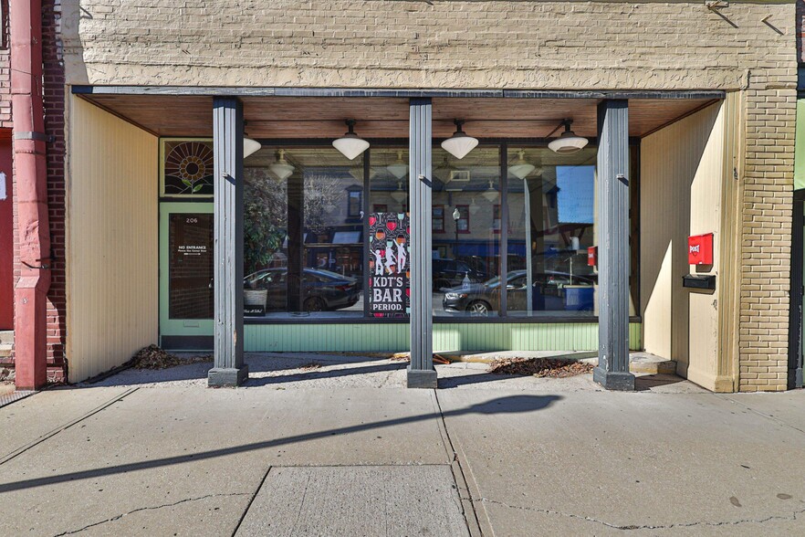 206 N Main St, Independence, MO for sale - Building Photo - Image 3 of 48