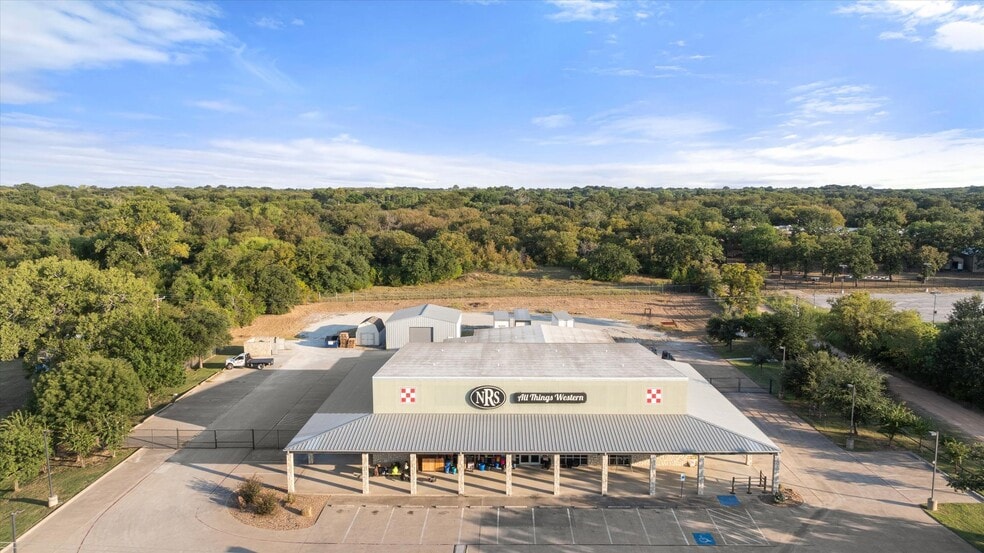 2521 E US Highway 377, Granbury, TX for sale - Building Photo - Image 3 of 21