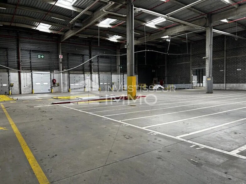 Industrial in Le Meux for sale - Interior Photo - Image 2 of 5