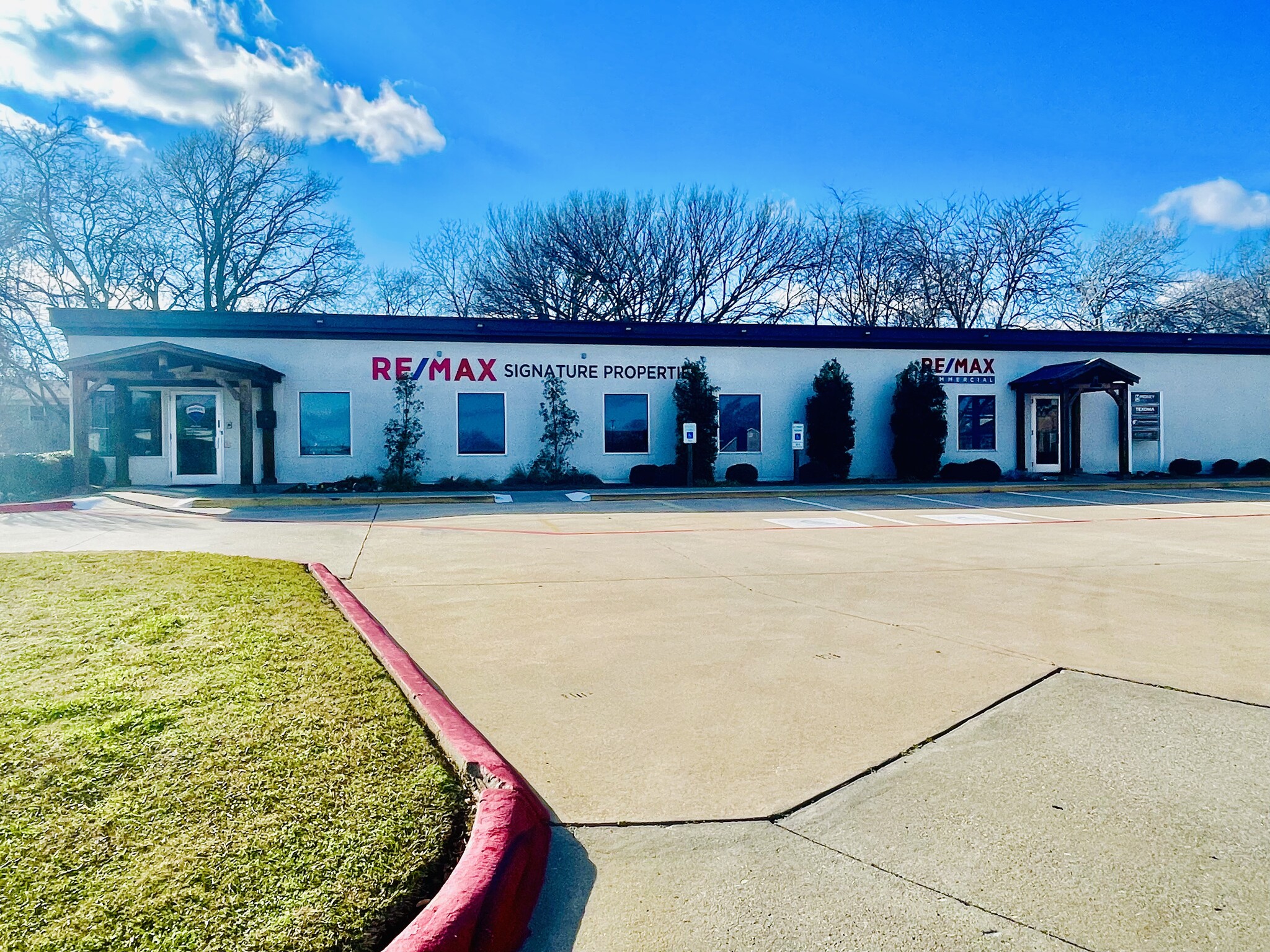 205 W Lamberth Rd, Sherman, TX for lease Building Photo- Image 1 of 15