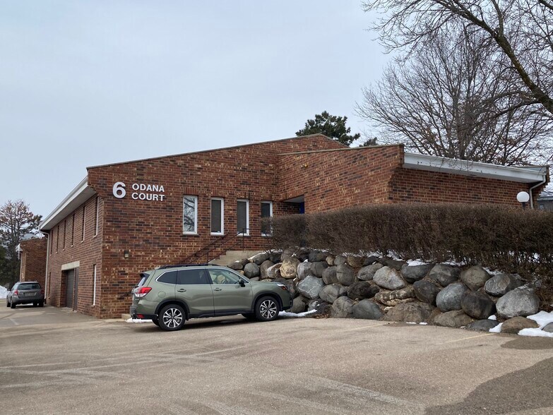 6 Odana Ct, Madison, WI 53719