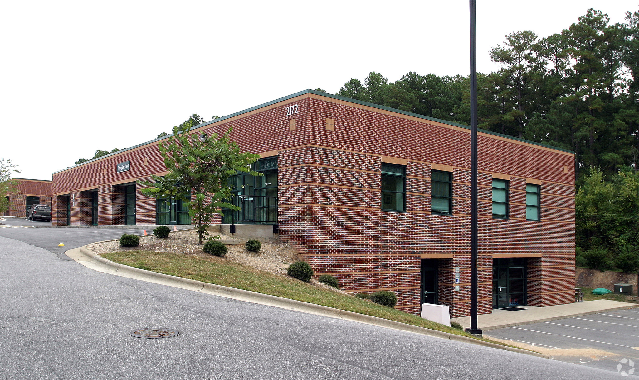 2172 N Salem St, Apex, NC for lease Building Photo- Image 1 of 4