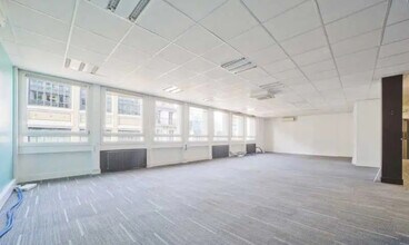 87-89 Rue La Boétie, Paris for lease Interior Photo- Image 2 of 10